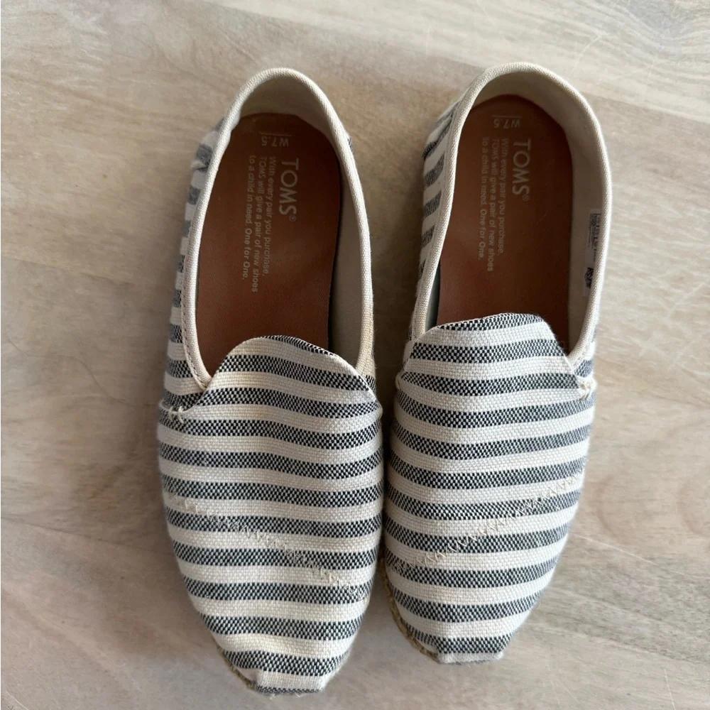 TOMS Women's Deconstructed Alpargata Rope shoes 7.5 - Picture 3 of 6